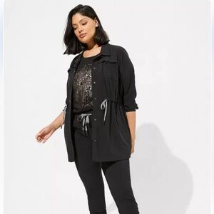 Torrid Black Happy Camper Stretch Woven Anorak Jacket Size 3 NWT